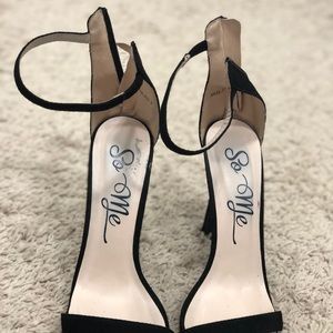 Fashion Nova So Me Black Ankle-Strap Heels Size 6